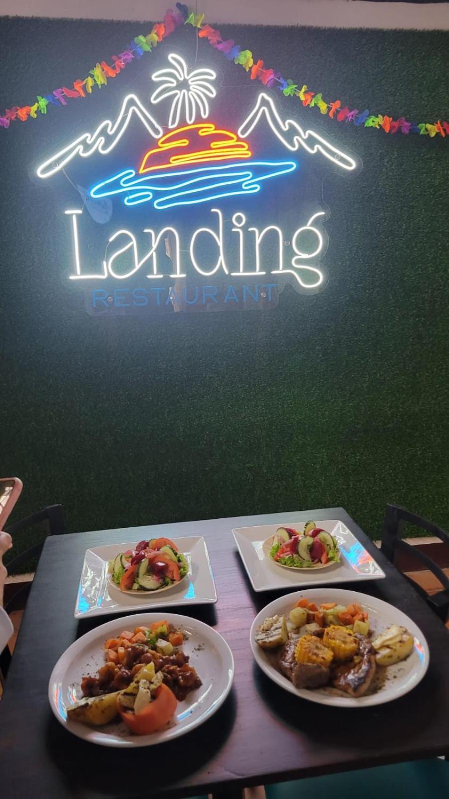 The Landing Hotel And Restaurant Moyogalpa Luaran gambar